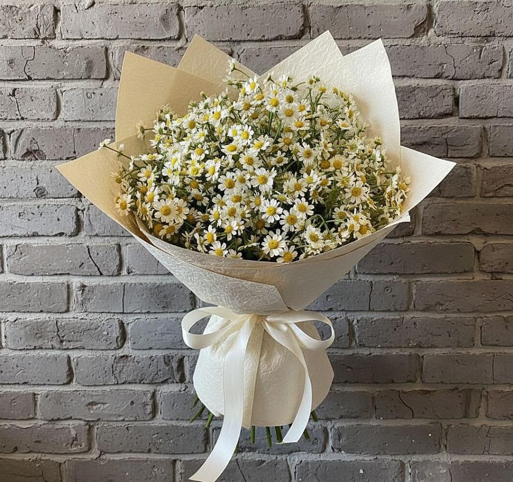 Букет цветов из: Ромашки в Коммунаре Курской области