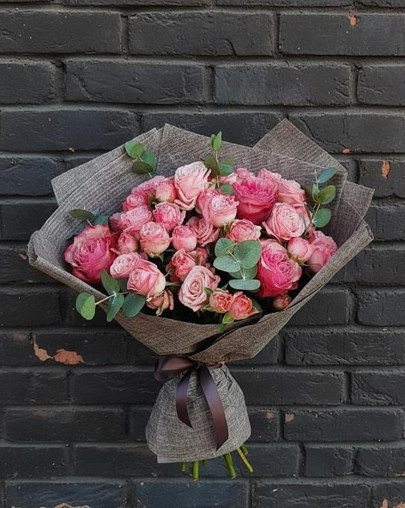 Букет цветов из: Розы в Коммунаре Курской области