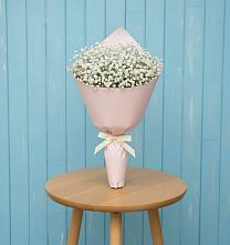 Букет цветов из:  Гипсофила в Коммунаре Курской области