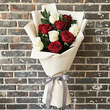 Букет цветов из:  Розы в Коммунаре Курской области