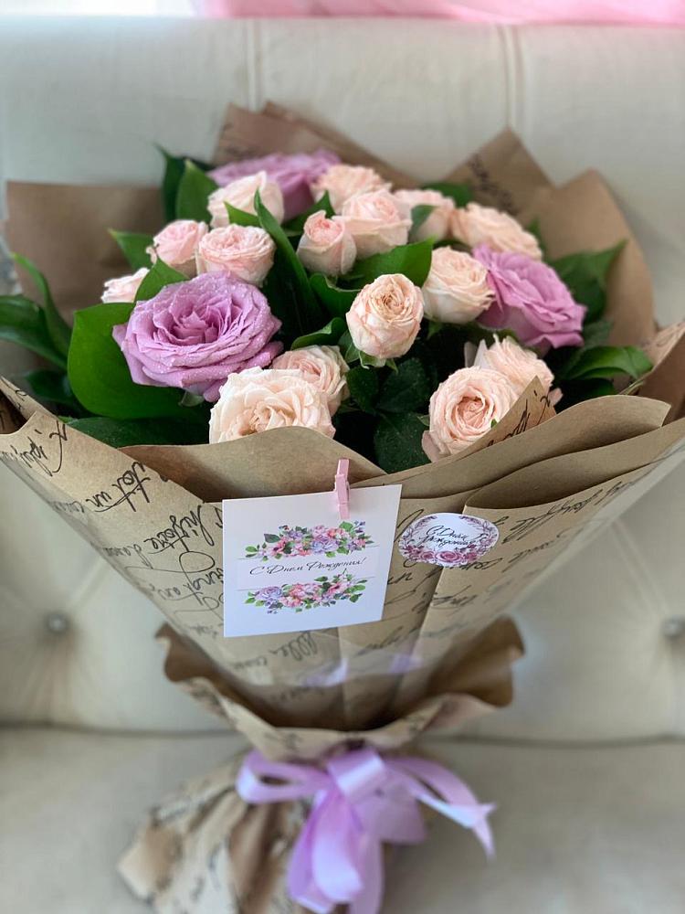 Букет цветов из: Розы в Коммунаре Курской области