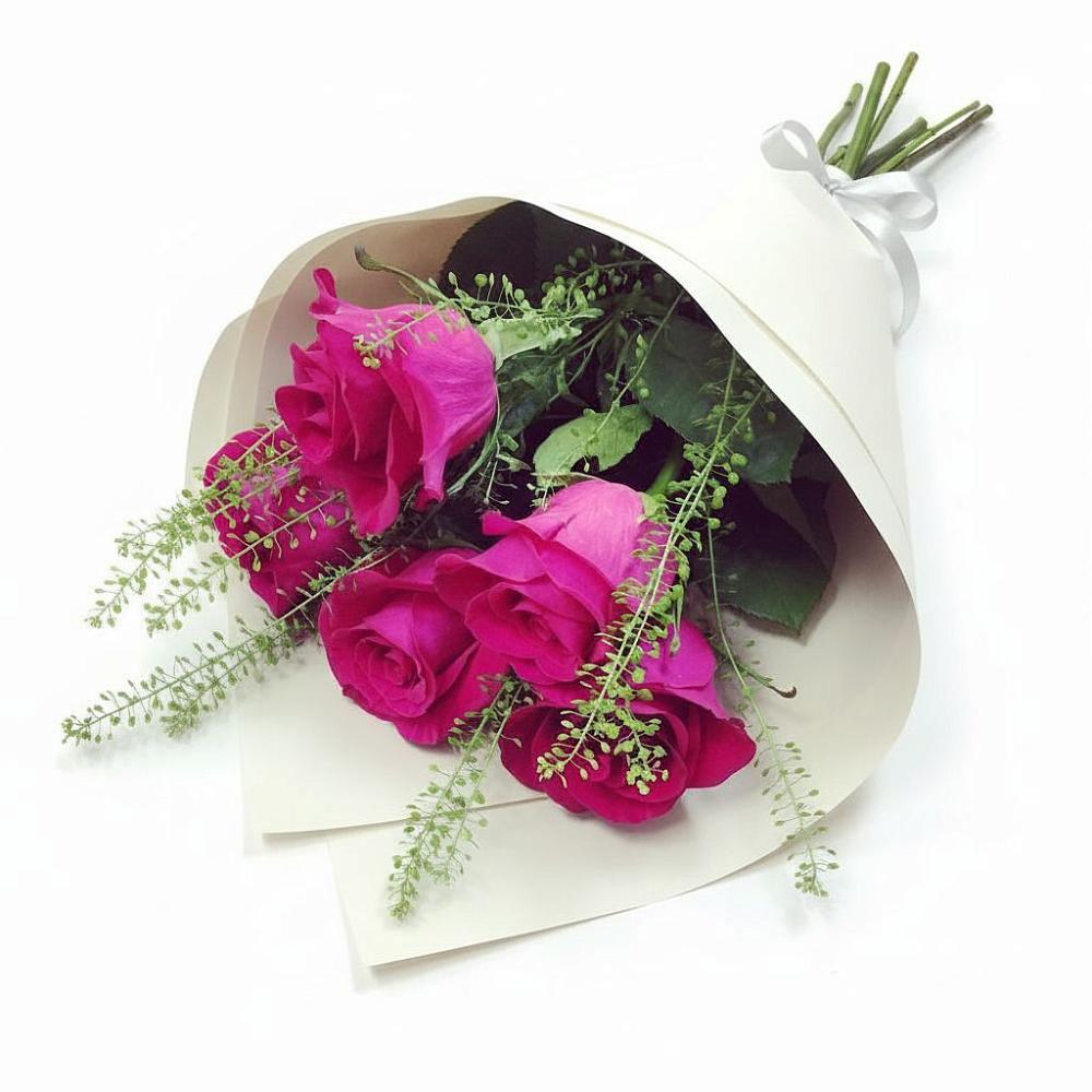 Букет цветов из: Розы в Коммунаре Курской области