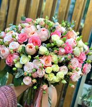Букет цветов из:  Розы #REPLACE_PRED# Коммунаре Курской области