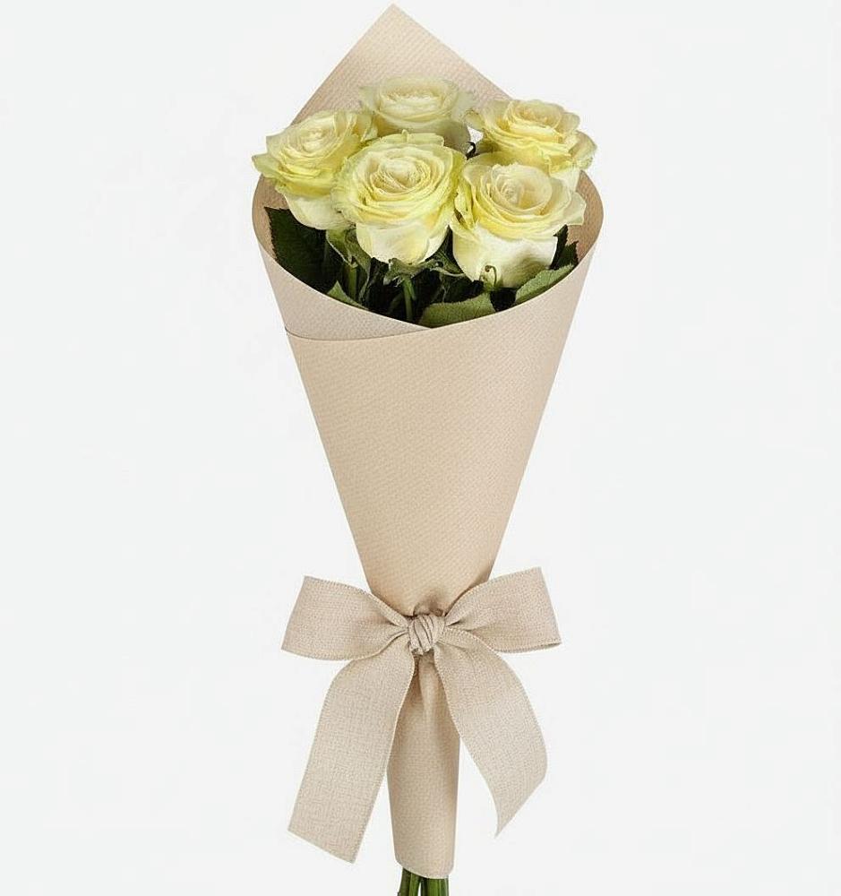 Букет цветов из: Розы в Коммунаре Курской области