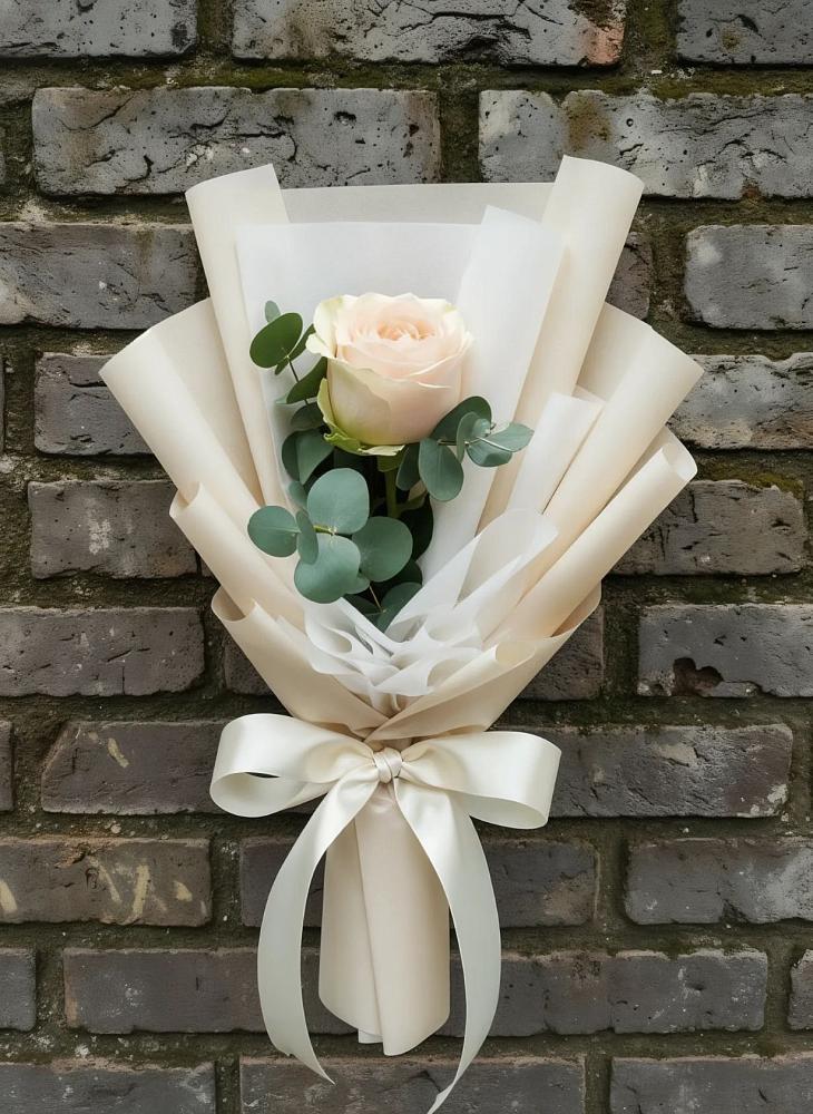 Букет цветов из: Розы в Коммунаре Курской области