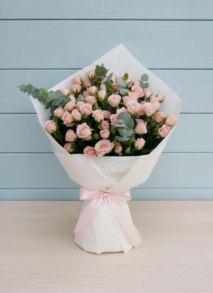 Букет цветов из: Розы в Коммунаре Курской области