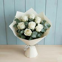 Букет Белые розы в Эвкалипте в Коммунаре Курской области