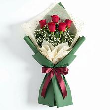 Букет цветов из:  Розы в Коммунаре Курской области