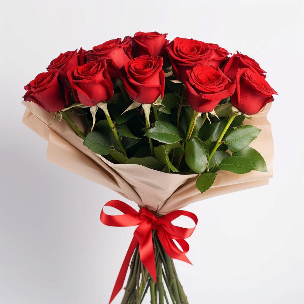 Букет 11 Красных роз Эдлесс Лав в Коммунаре Курской области