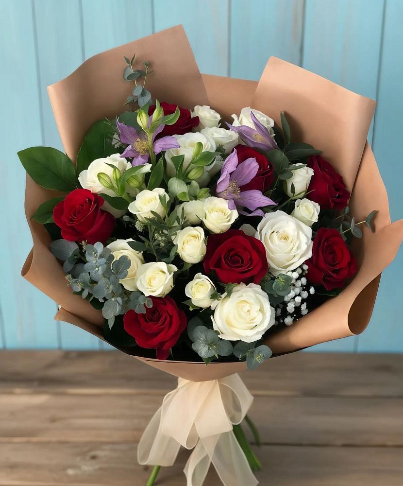 Букет цветов из: Розы и Альстромерии в Коммунаре Курской области