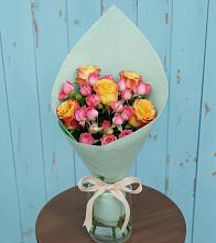 Букет цветов из:  Розы в Коммунаре Курской области